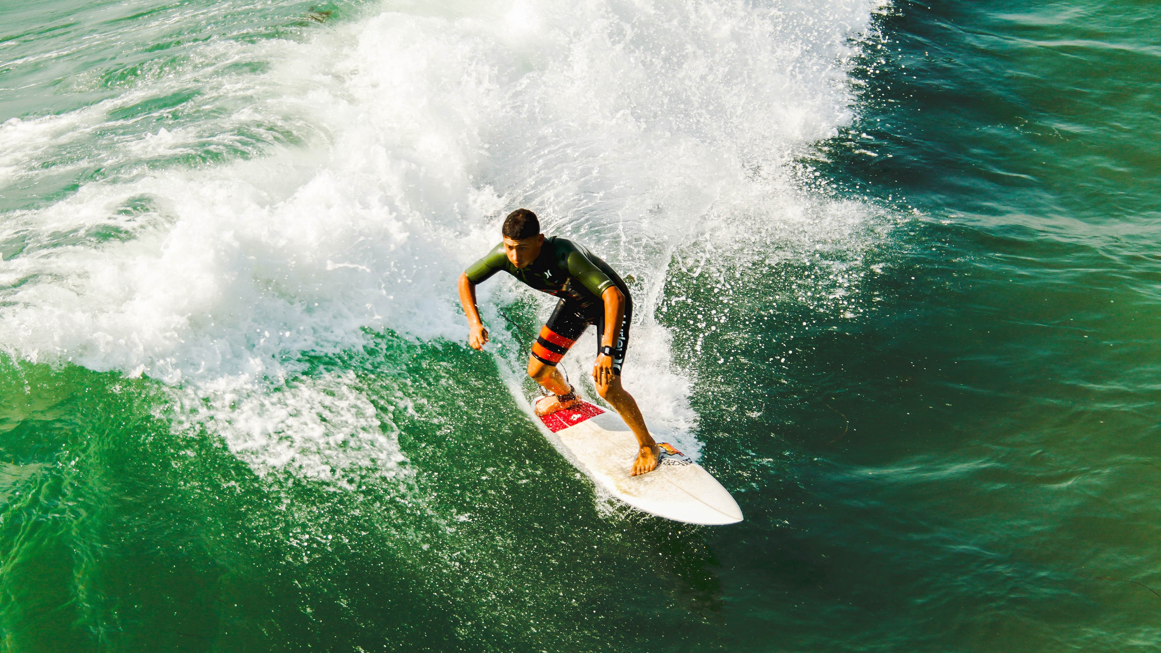 中国代表团330人出征，规模创世运会历史新高，奥运会中国代表团出征